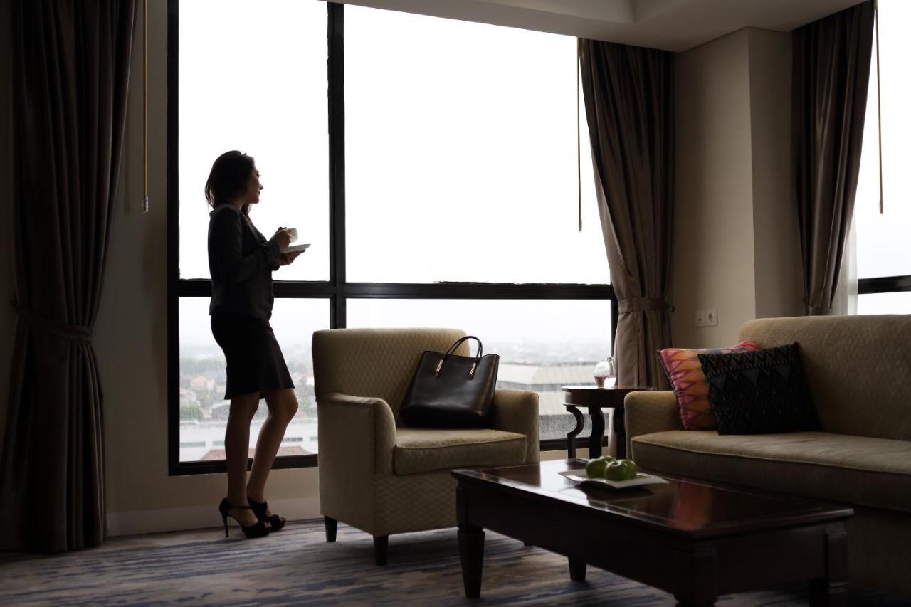 Hotel Grandhika Pemuda Semarang Exterior foto